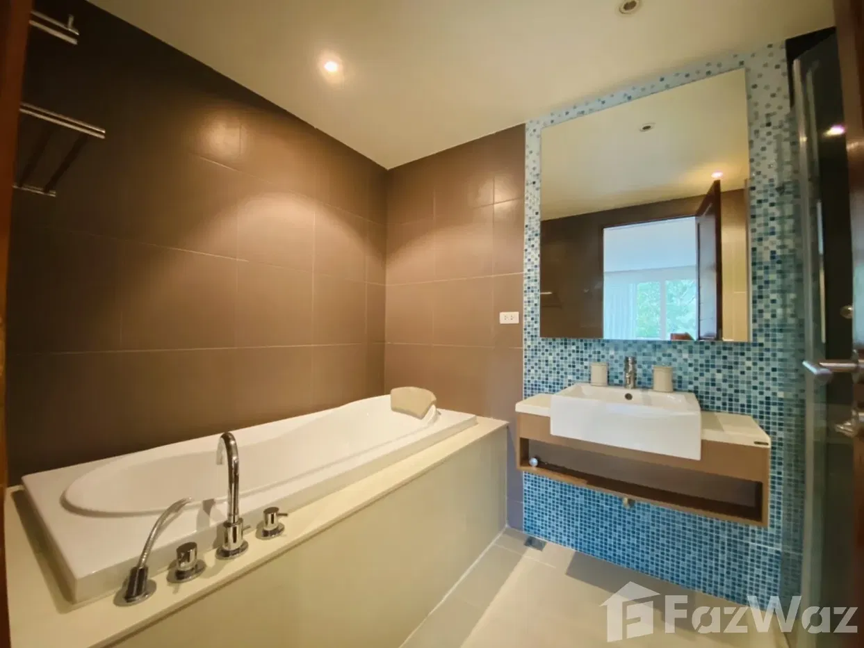 picture 2 Bedroom Condo for sale at Kathu Golf Condo - 4/9