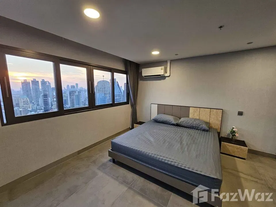 picture 3 Bedroom Condo for sale at The Waterford Diamond - 12/23