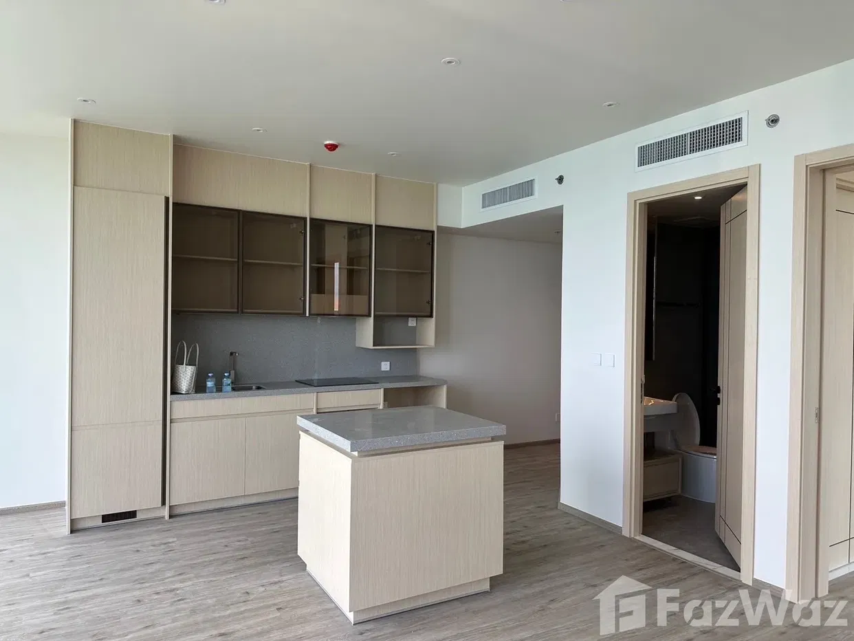 picture 2 Bedrooms in Arom Wongamat for sale - 2/11