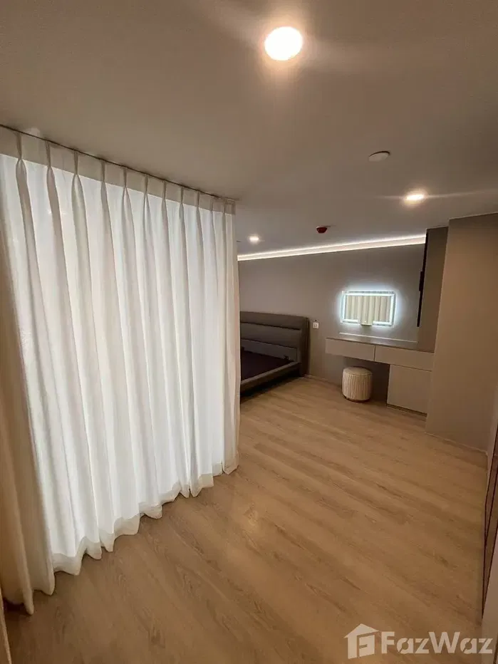 picture nice duplex room for rent at Life Rama 4 Asoke 2014082 - 2/13
