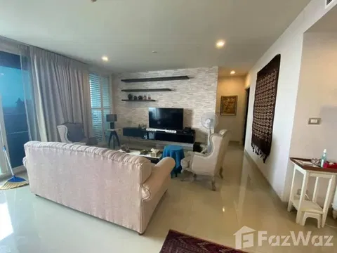 3 Bedroom Condo for rent at Watermark Chaophraya