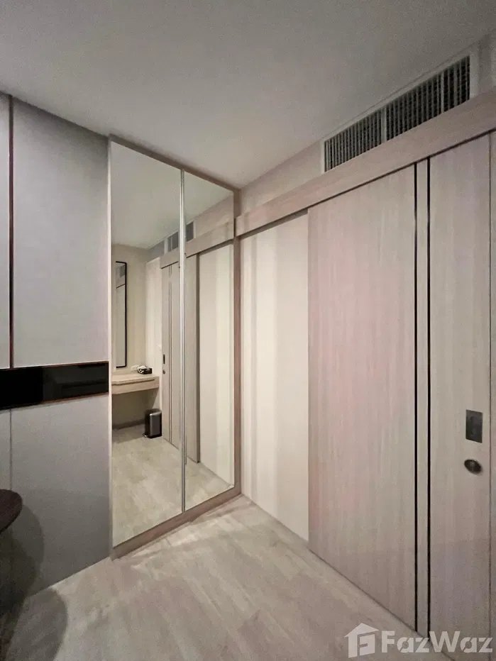 picture Seaview Condo for Sale at Pratumnak - 10/14