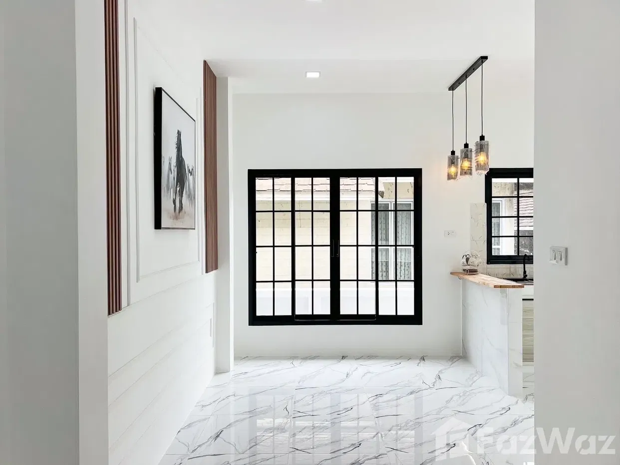 picture Detached 3-Bedroom Renovated Corner Unit in Neramit 3 - 7/16