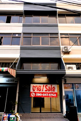 เช่าทาวน์โฮม MRT บางกะปิ : ให้เช่า Townhouse ซอยลาดพร้าว 132