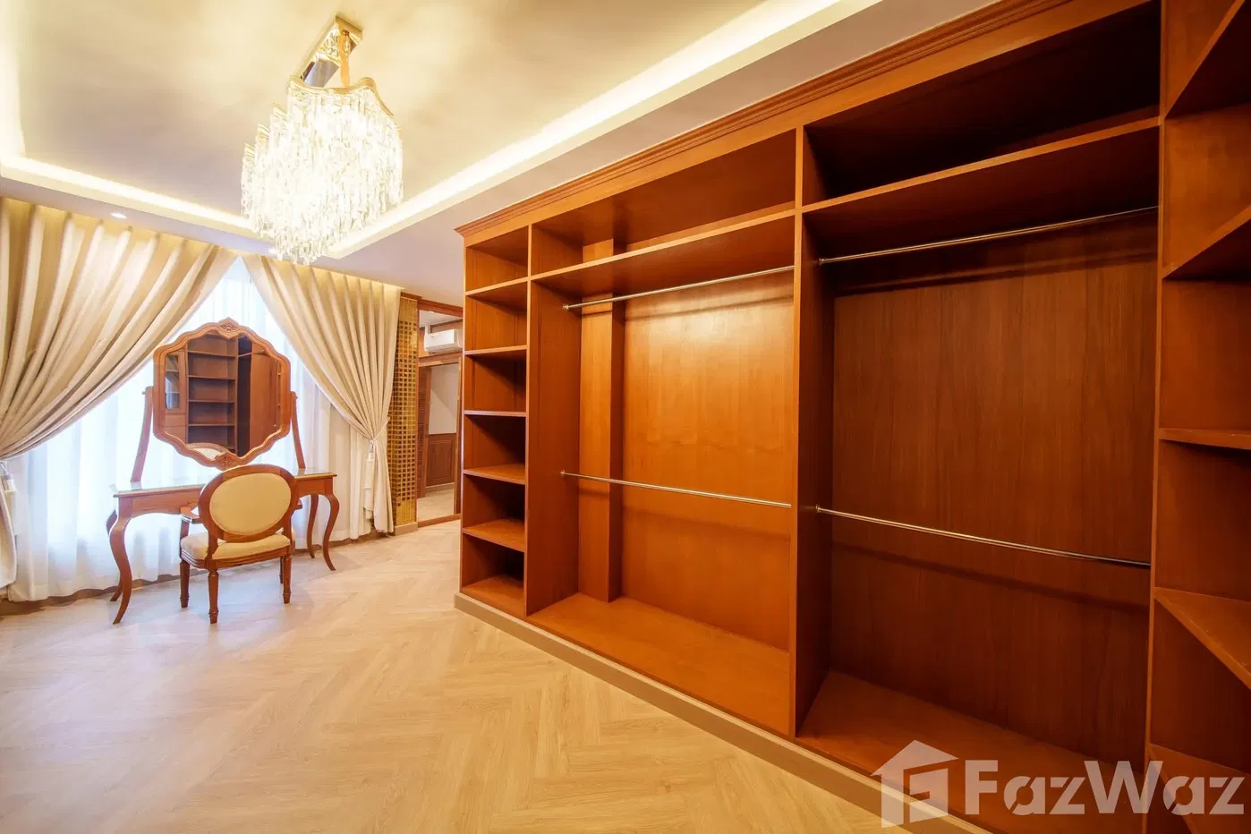 picture Pool Villa for Sale - 16/32