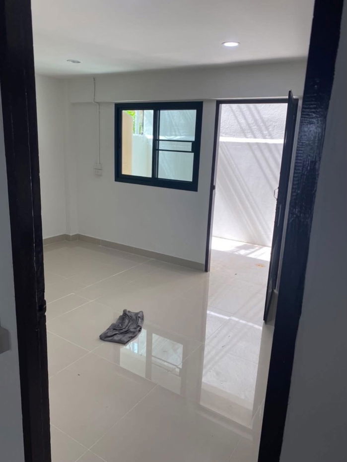 picture #R5695 🎉 130868 Home office for rent Sukhumvit 26 (Soi Ari) - 7/12