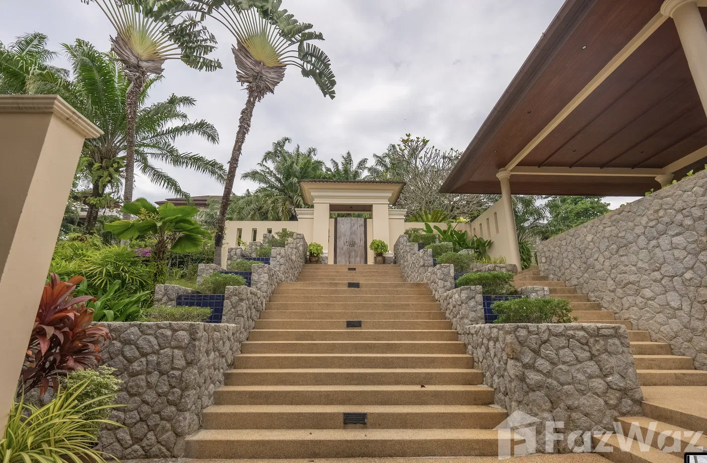 picture 5 Bedroom villa at Lakewood - 22/26