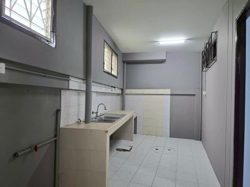 รูป บ้านว่างให้เช่า หลังมุม มี 4 ห้องนอน ใกล้ตลาดเจ้าพระยา ม.อุดมทรัพย์ บางกร่าง ซ.28  - รูปที่ 13/13