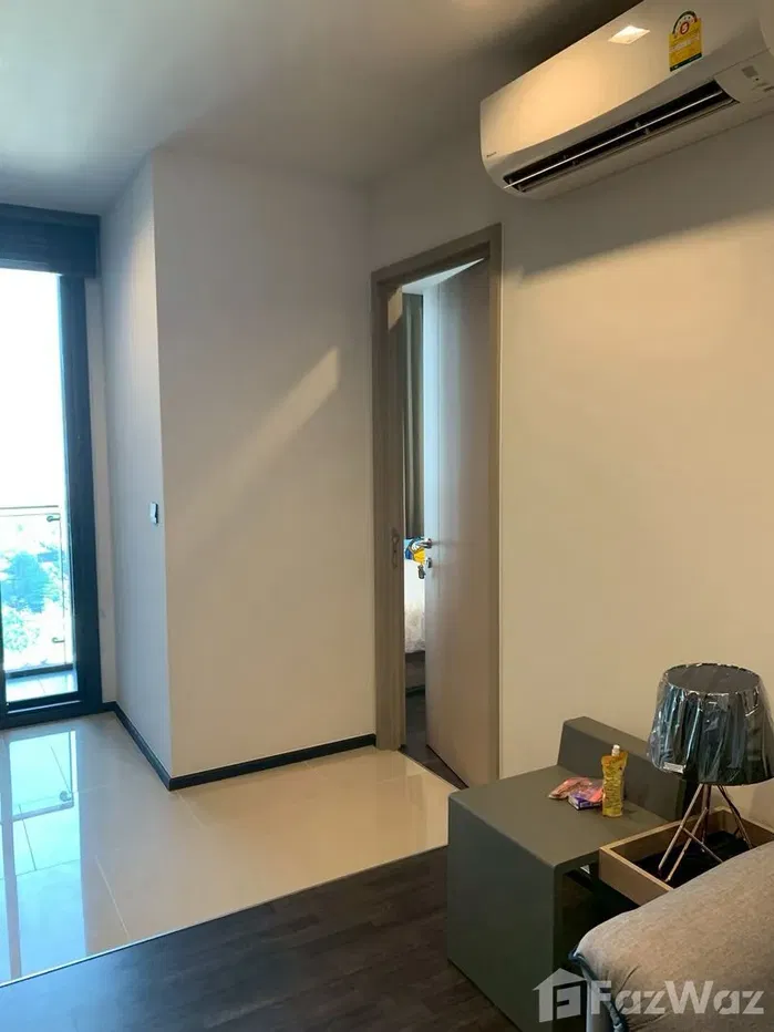 picture 1 bed 1 bath - 4/8
