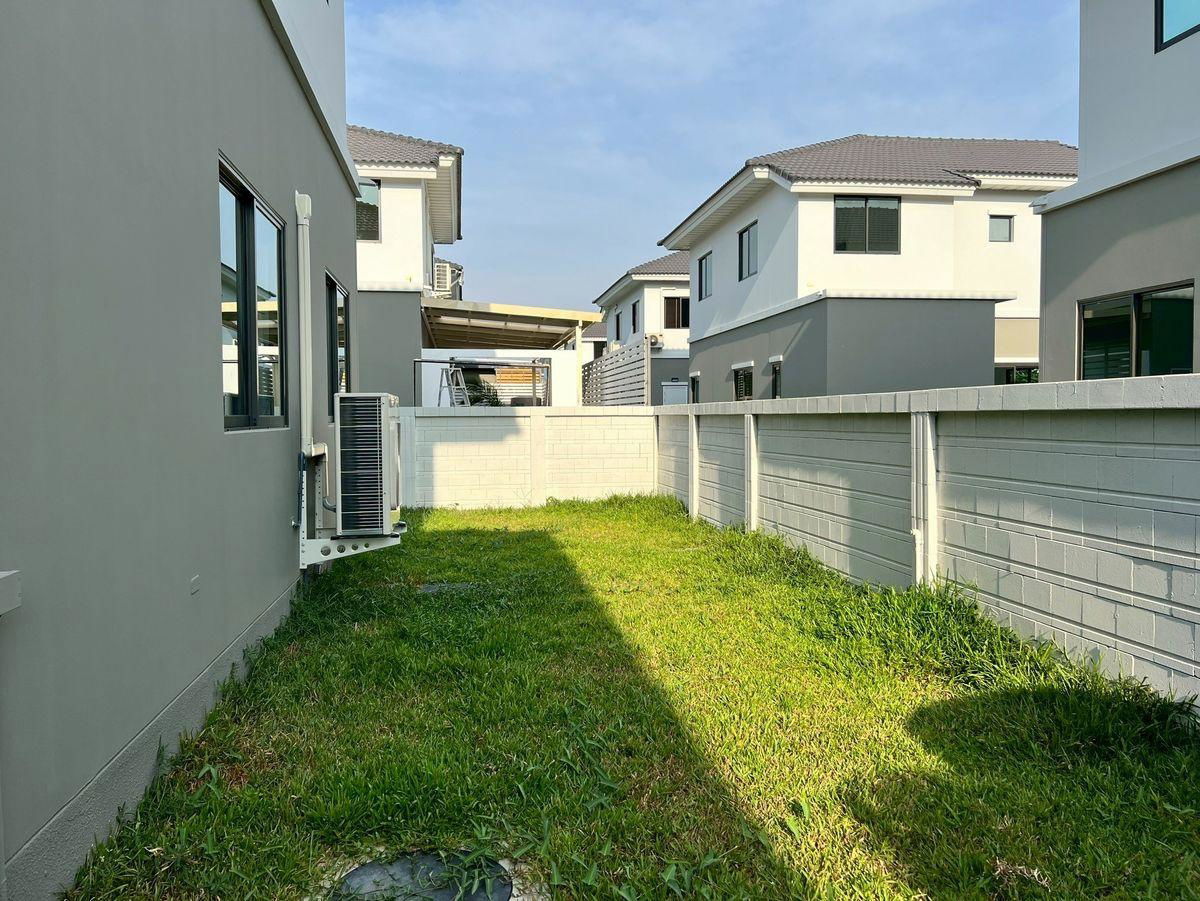 picture House for rent 🔥 Perfect Place Ramindra - Wongwaen 🔥 3 bedrooms, 2 bathrooms, fully furnished and equipped with appliances. - 5/21