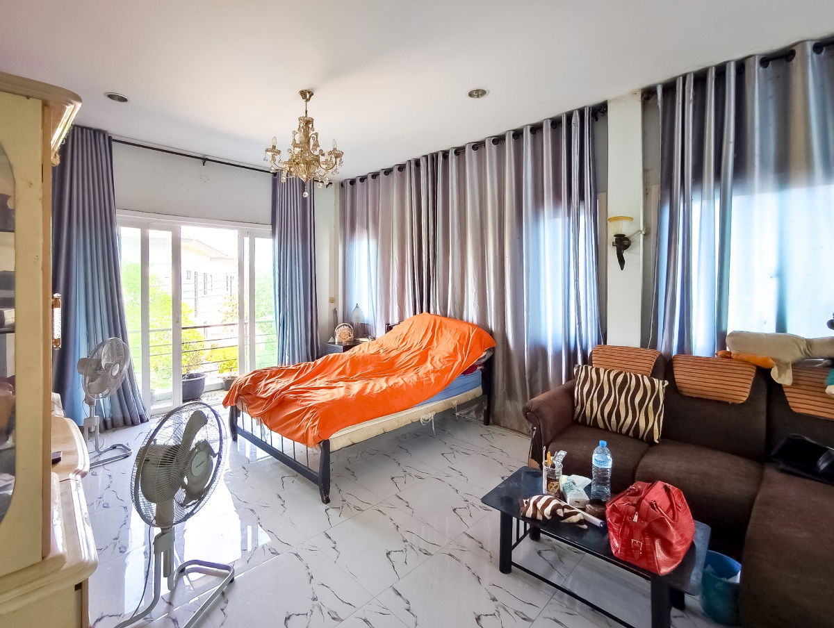 รูป 🏡 บ้านเดี่ยว 2 ชั้น "ซื่อตรง พรีเมี่ยม ไอแอม พระราม 2 - แสมดำ" เพียง 6.99 ล้าน - รูปที่ 2/12