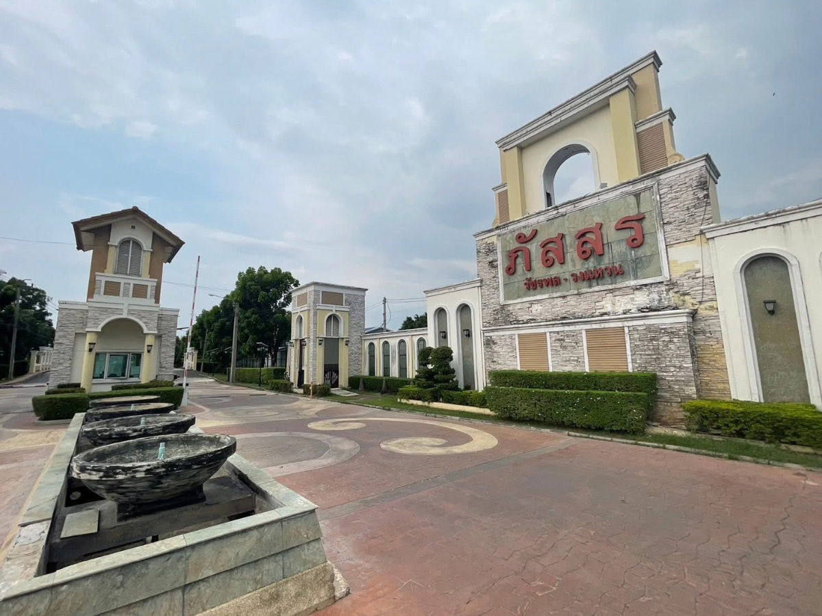 picture Single house for rent in Bangkok, fully furnished, near expressway. - 3/25