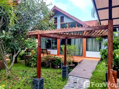 บ้านเดี่ยวให้เช่า : บ้านเดี่ยวให้เช่า 4 ห้องนอน ใน บ่อผุด, สุราษฎร์ธานี 1980089