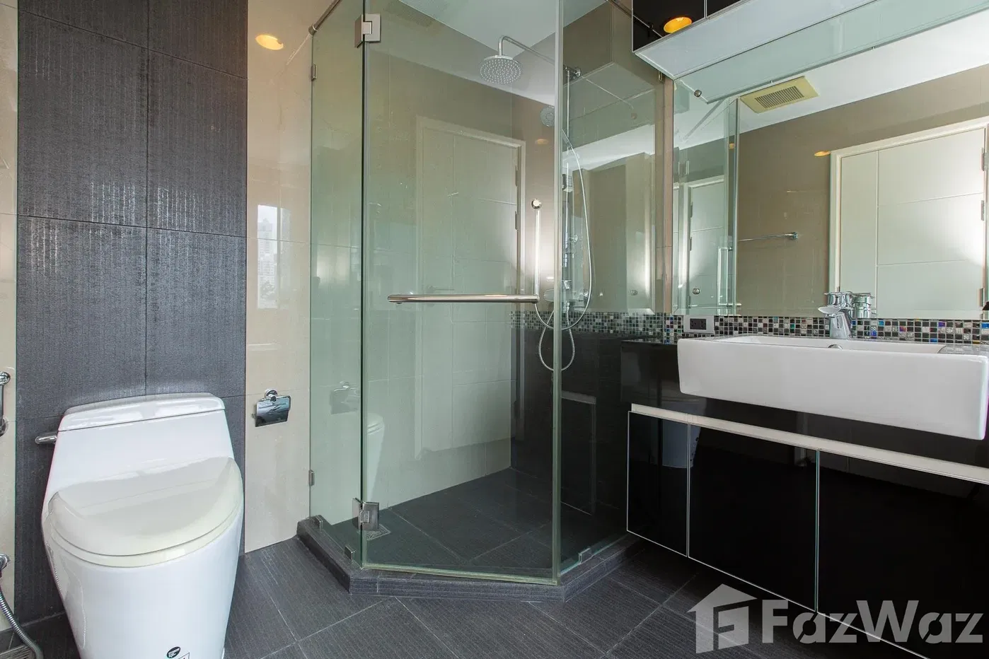 รูป คอนโดให้เช่า 2 ห้องนอน ในโครงการ เดอะ เครสท์ สุขุมวิท 34 1842752 - รูปที่ 8/11