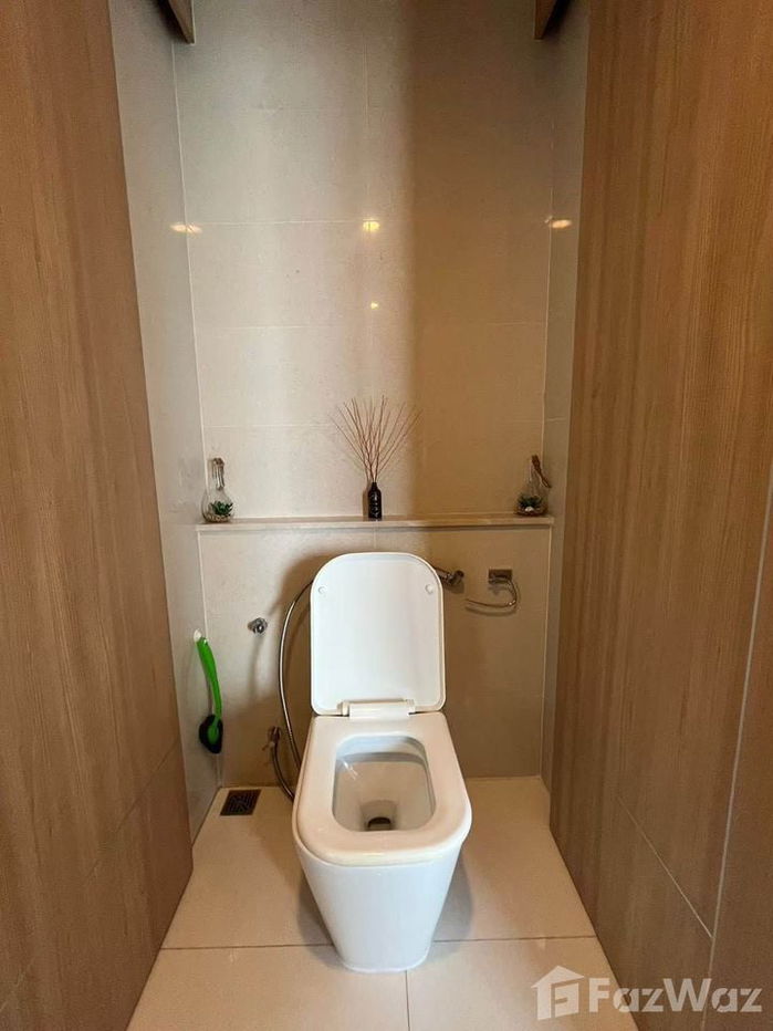 picture 1 Bedroom Condo for sale at The Riviera Wongamat - 10/12