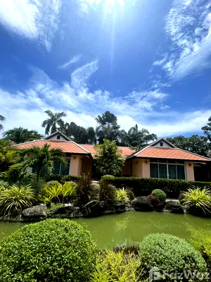 Houses for rent Pornprapanimit Road : 3 Bedroom House for rent in Pong, Chon Buri