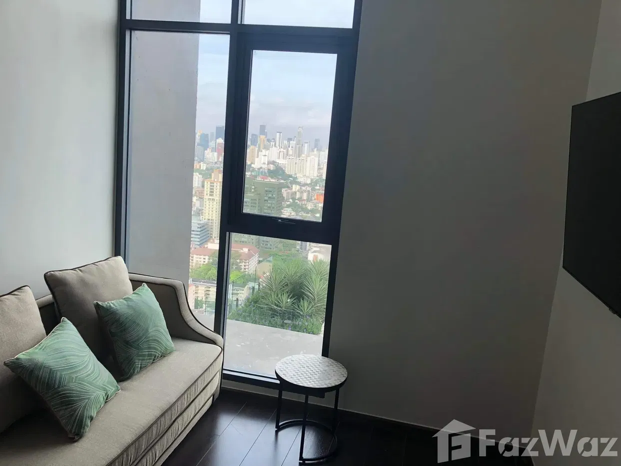 picture Explore the City of Lights in Luxury: Experience Bangkok from C Ekkamai&apos;s Modern Condo! - 7/17
