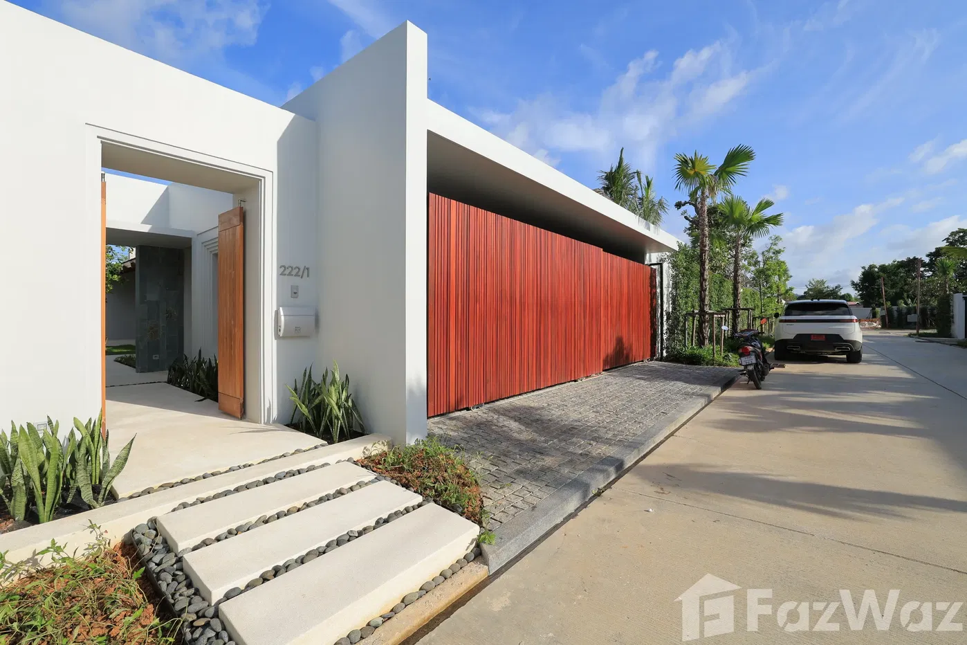 picture Stunning 4 bedrooms villa for sale - 11/15