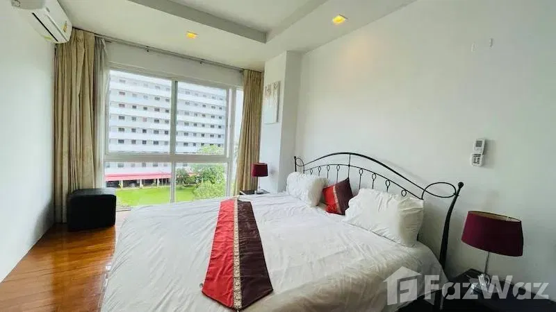 picture Foreign freehold Penthouse with 4 bedrooms in Patong beach - 10/26