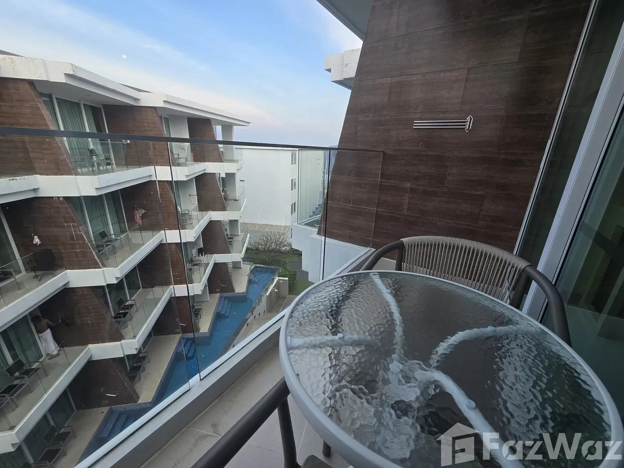 picture Modern Studio Condo for Sale in Coastal Rawai of Phuket - 16/18