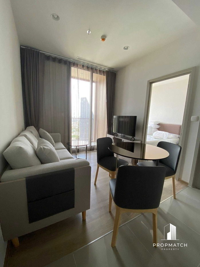 รูป ✨Flash Deal ✨OKA HAUS Sukhumvit 36 (2 Bed 1 Bath 41 SQM.) พร้อมอยู่ ! เพียง 30,000 บาทต่อเดือน Tel.0981315848 @propmatch - รูปที่ 1/5