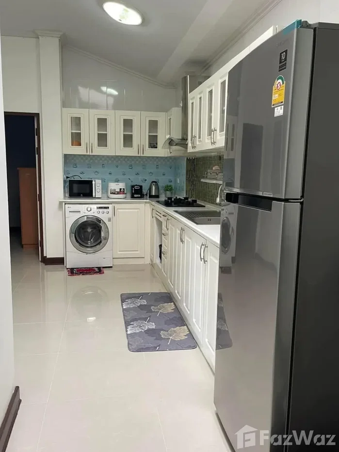 picture 3 bedroom for rent 2044387 - 10/16