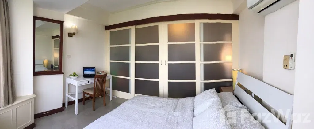 picture Recently Renovated - Studio / 1 Bed at Juldis River Mansion - 6/15