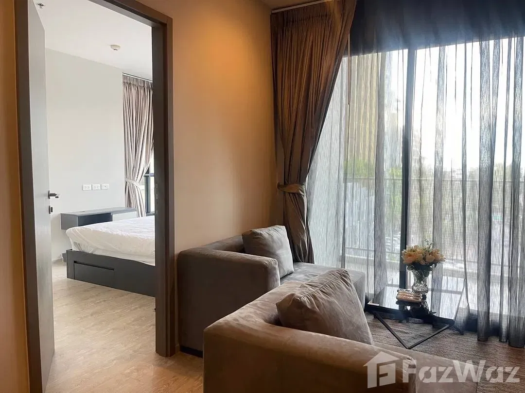 picture The Base Central Pattaya - 6/16
