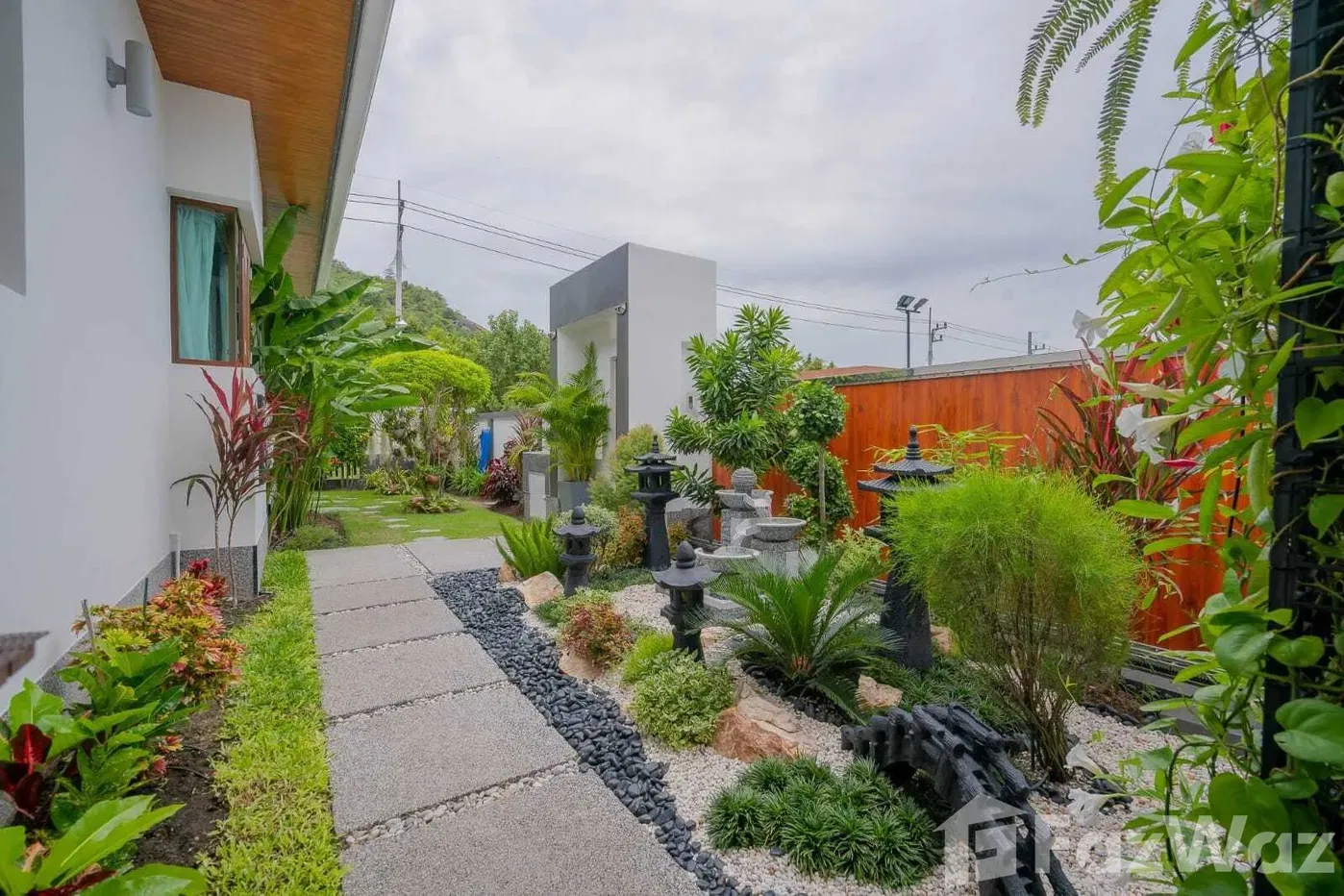 picture 4 Bedrooms Luxury Villa for rent at Hillside Hamlet Home 7 1996164 - 75/145