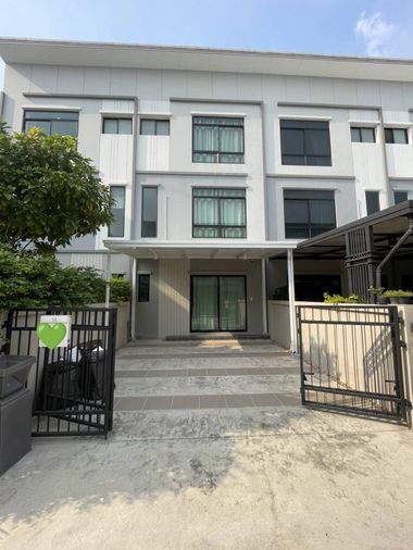 🏡😊 เช่าบ้าน Q Prime สุขุมวิท77 อ่อนนุช 46 เข้าออกได้หลายทางทั้งศรีนครินทร์ และอ่อนนุช