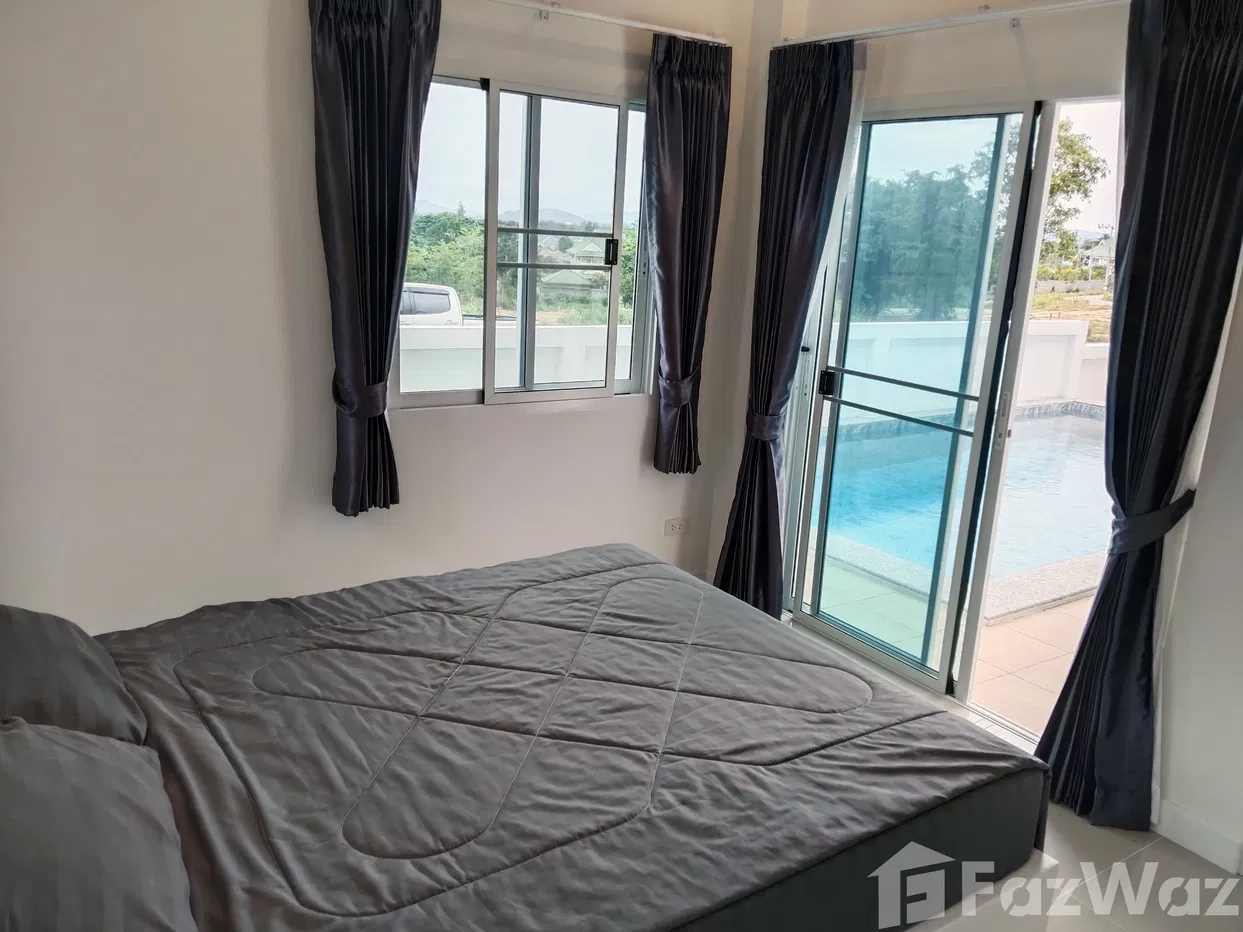 picture For Sale – Scenic Pool Villa with Attic at Pavilion View, - 3/9