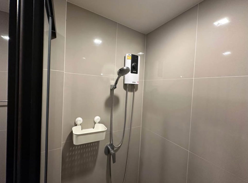 picture #R5702 🎉 130868 Condo for rent THE BASE Phetchaburi-Thonglor  - 12/15