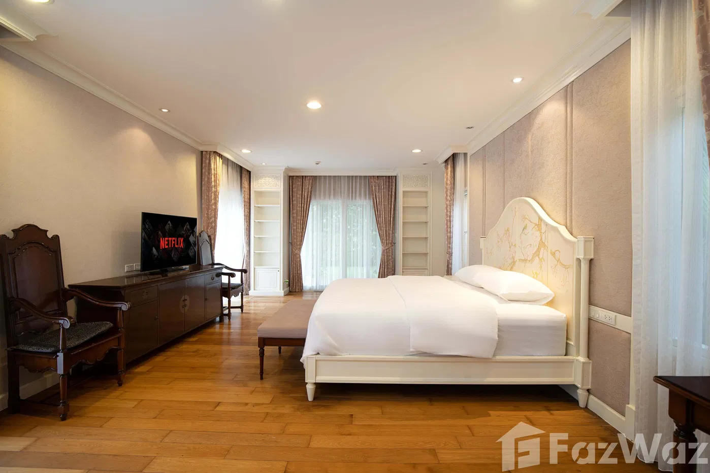 picture Luxury Vintage 3BR Villa with Pool, Garden & Bathtubs - 63/68