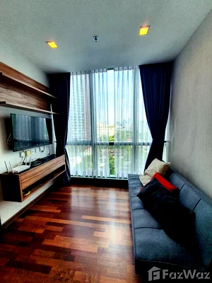 ขายคอนโด : Sell/rent full furnished 1 bedroom private lift 5661033