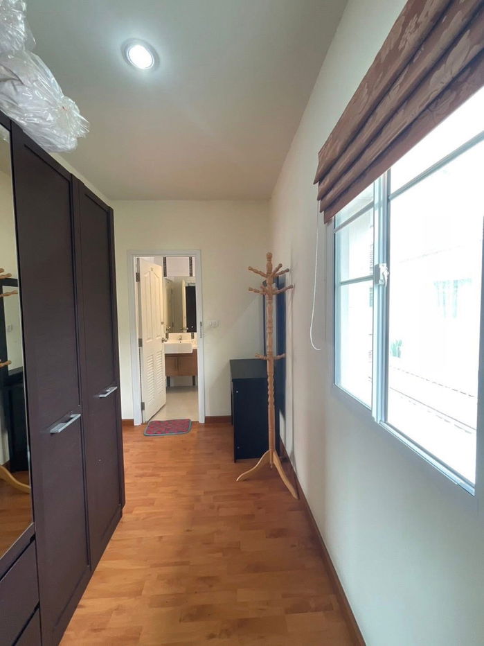 picture Single house for rent in Bangkok, fully furnished, near expressway. - 16/25