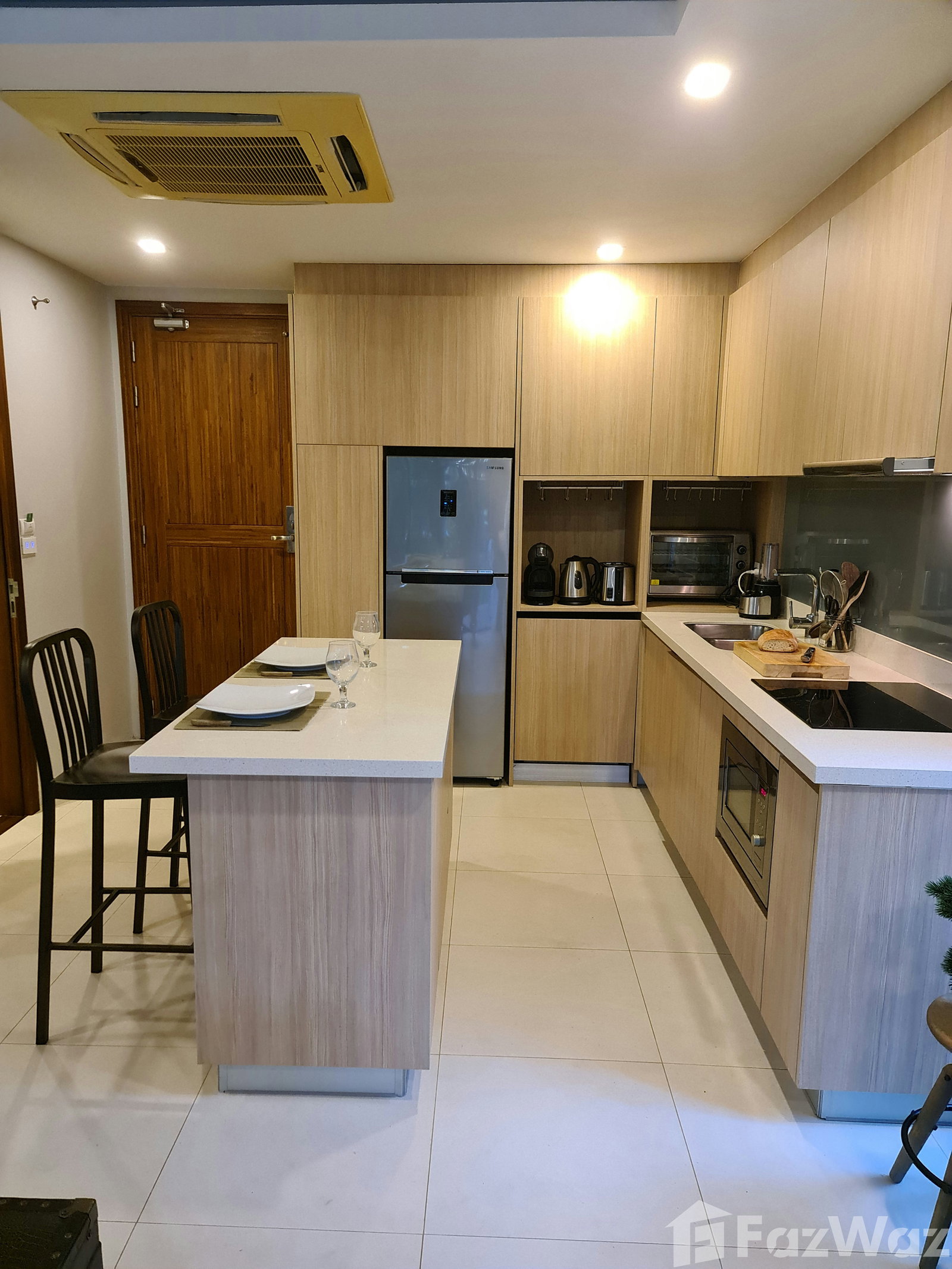 Large one bedroom Condominium with terrace Rawai 65m2 1098612