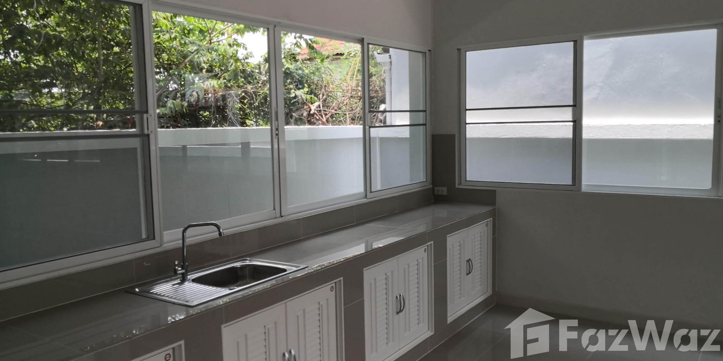 picture 4 Bedroom House for sale in Saen Saep, Bangkok - 45/51