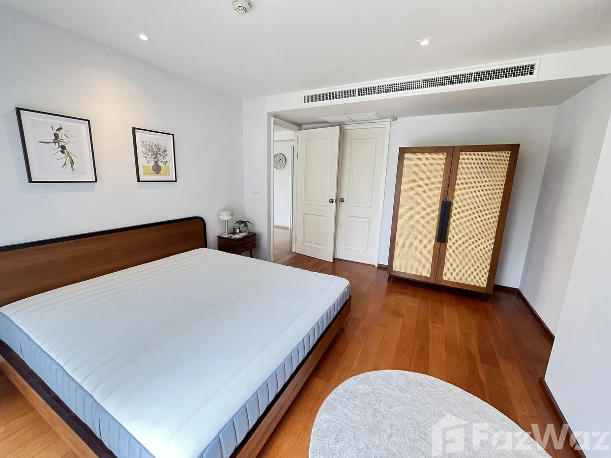 picture 2 Bedroom Condo for sale at Noble Ambience Sarasin - 16/21