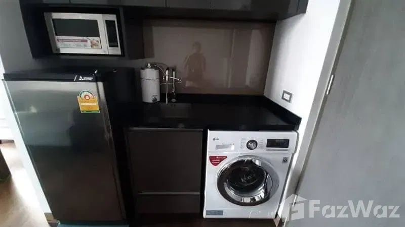 picture Granny Flats Don&apos;t Get Better Than This: Don&apos;t Miss the Chance to Snag This 1B/1B Khlong Tan Condo - 4/13