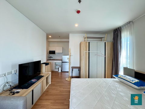 For rent LUMPINI PLACE Rama 3 - RIVERINE 27 sq m. with furniture 10,000 baht