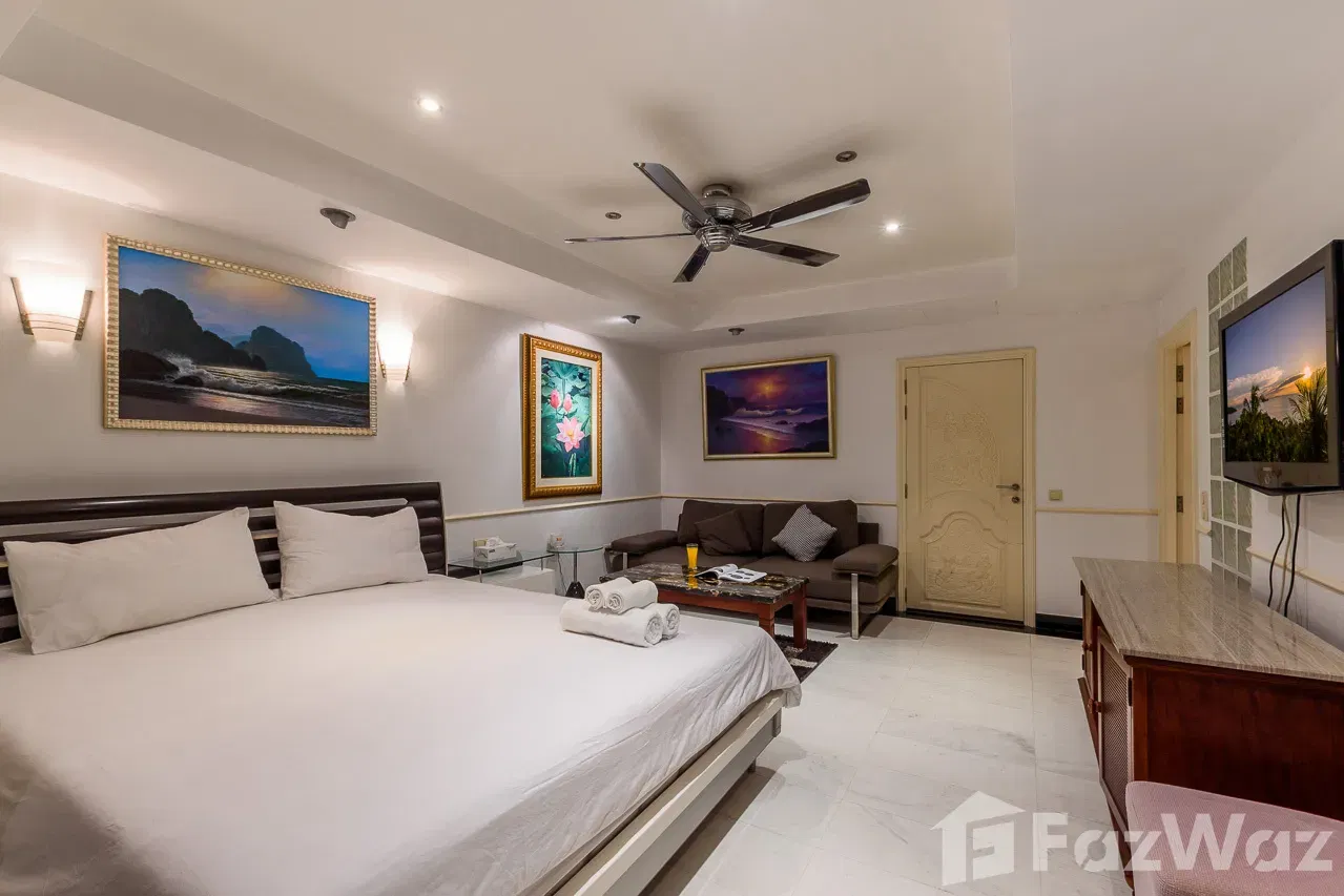 picture Stunning seaview townhouse with shared pool and garden. - 17/30