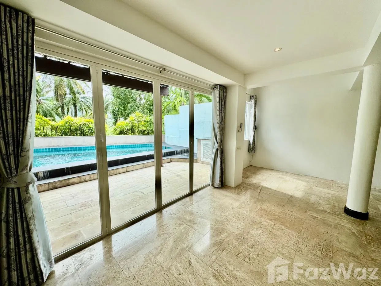 picture 3 Bedroom Villa for sale at Loch Palm Golf Club - 27/34