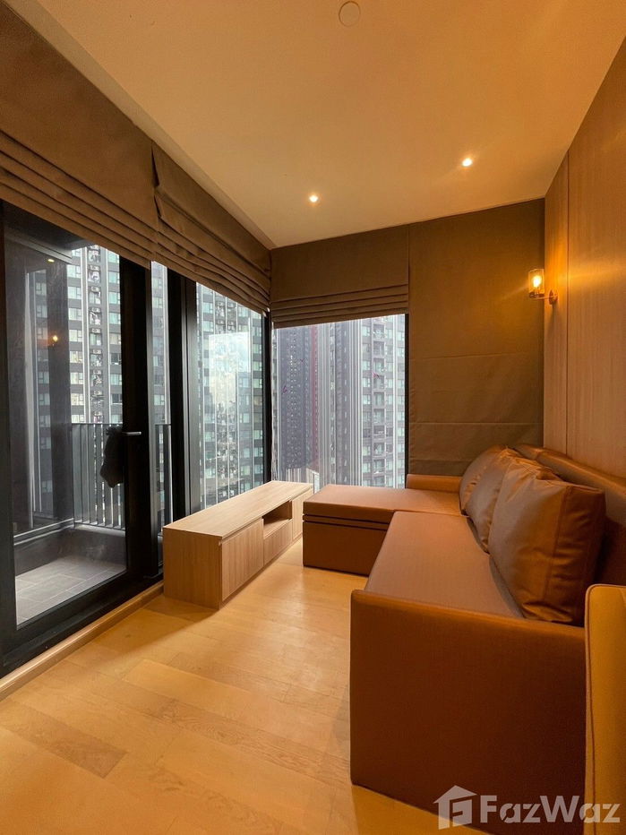 picture 1 bedroom 1915246 - 3/18