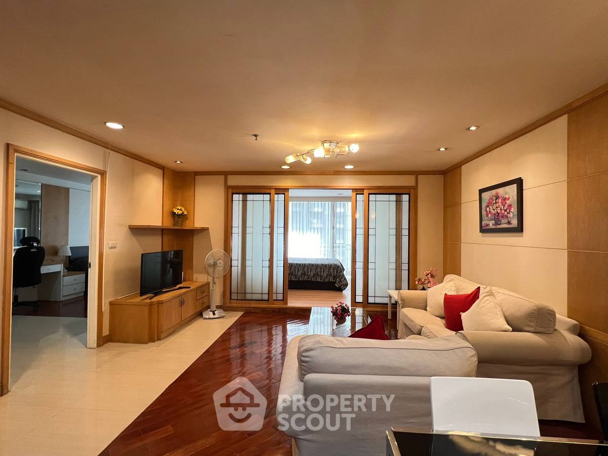 picture 2-BR Condo at Asoke Place near MRT Sukhumvit (ID 1529378) - 9/10