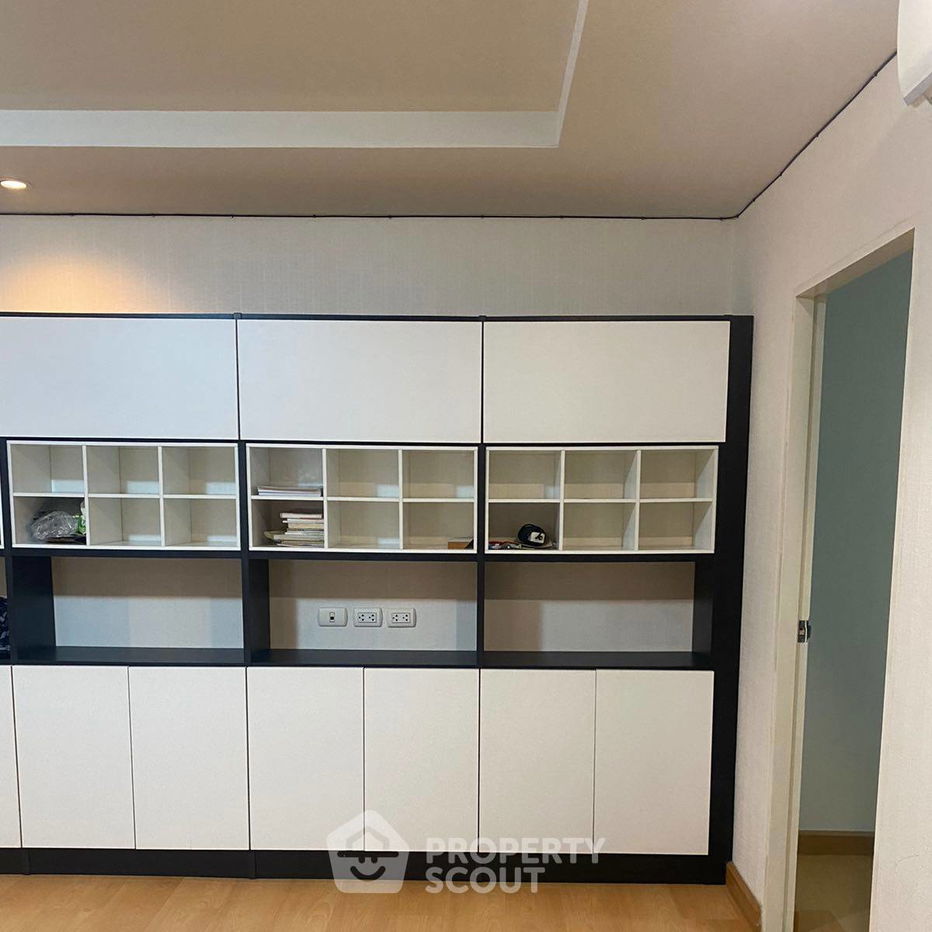 picture 2-BR Condo at Happy Condo Ratchada 18 near MRT Huai Khwang (ID 423596) - 4/4