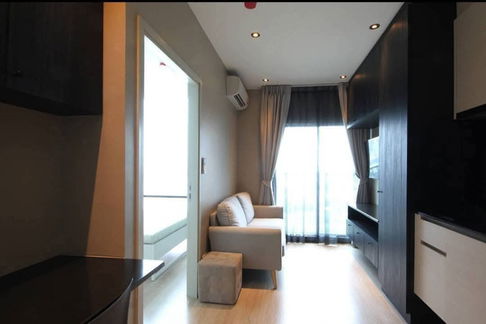 Condo for rent Noble revolve 1 near MRT Thailand Cultural Center 16,900 baht Property code: RS1369