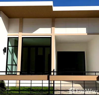 Townhouses for rent Phuket : 2 Bedroom Townhouse for rent at Redwood House @Yachan
