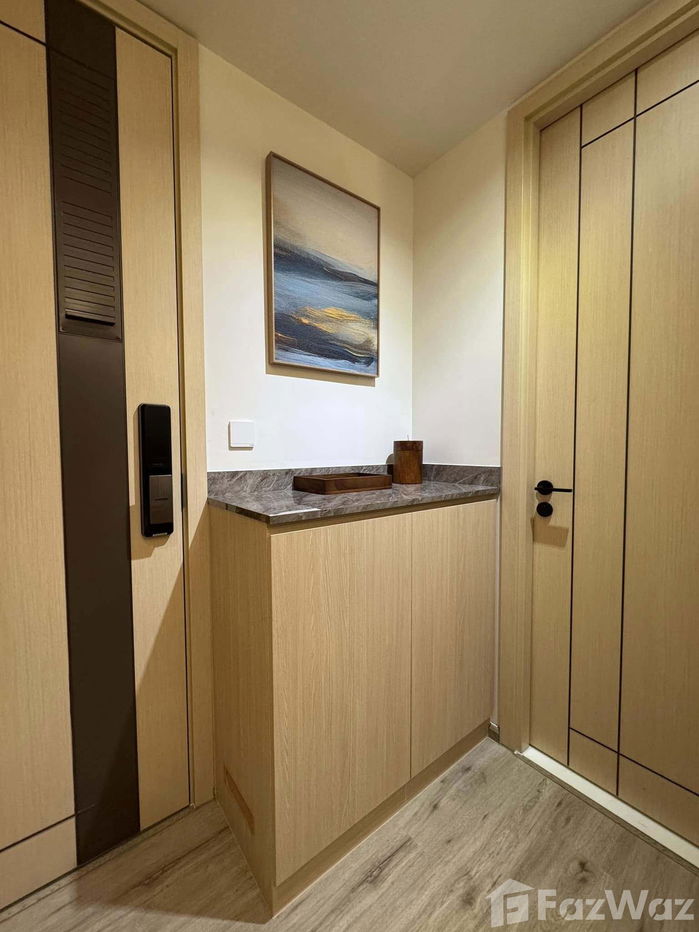 picture 1 Bedroom Beachfront Condo for Sale - 10/20