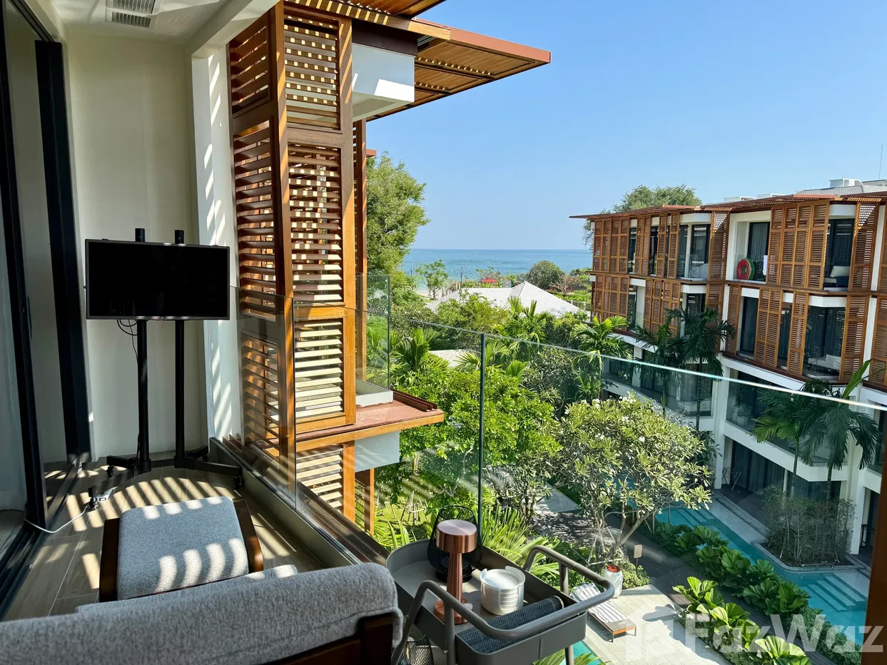 picture Amazing unit with Seaview - 13/28