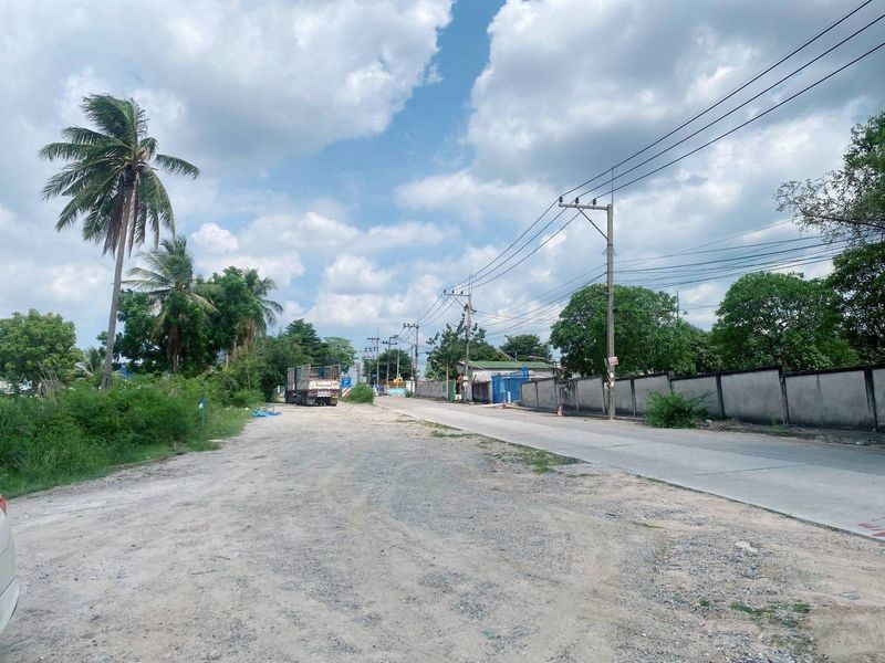 picture Beautiful plot of land for sale, good price, Bueng District, Sriracha, Chonburi - 5/9